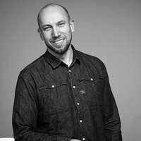 Niklas Godin, Systemutvecklare